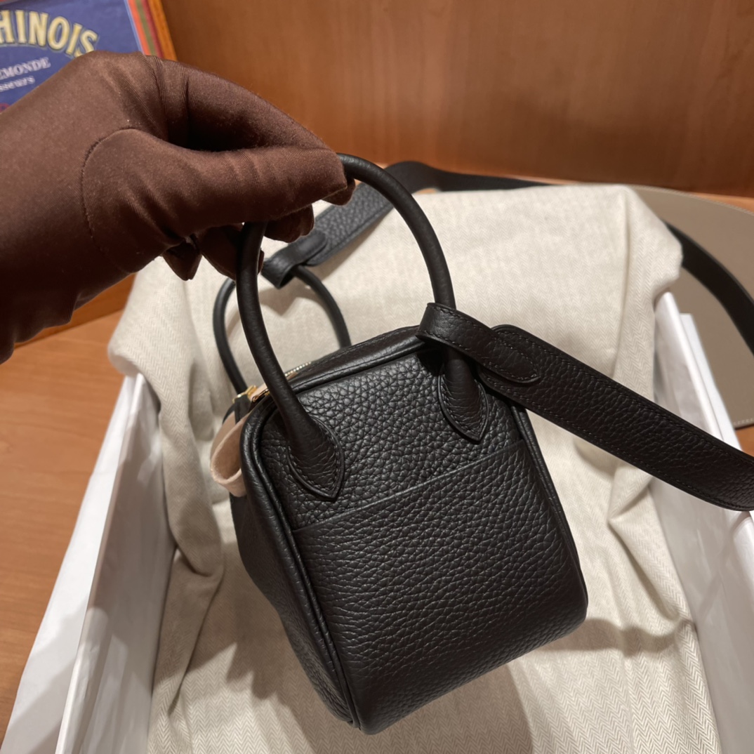 에르메스 미니 린디백 블랙 금장 끌레망스 가죽